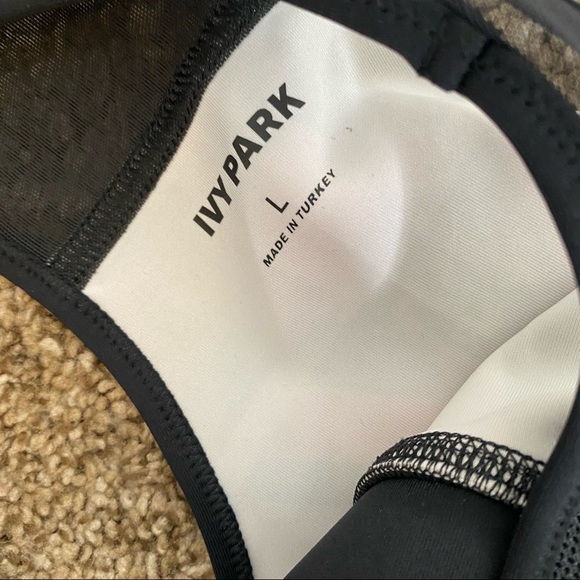 Ivy Park- Colorblock Women’s Sports Bra Large - Picture 5 of 6